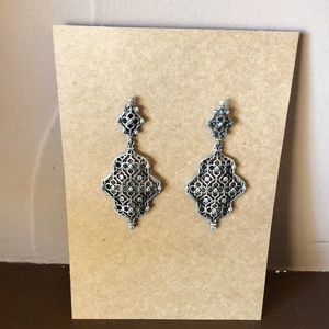 Gunmetal Kendra Scott earrings